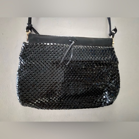 VINTAGE: Whiting & Davis | metal mesh handbag - Picture 5 of 15
